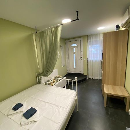 Nirvana'S Compact Studio Apartment Salonic Exterior foto